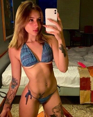 Yasmin Pariz