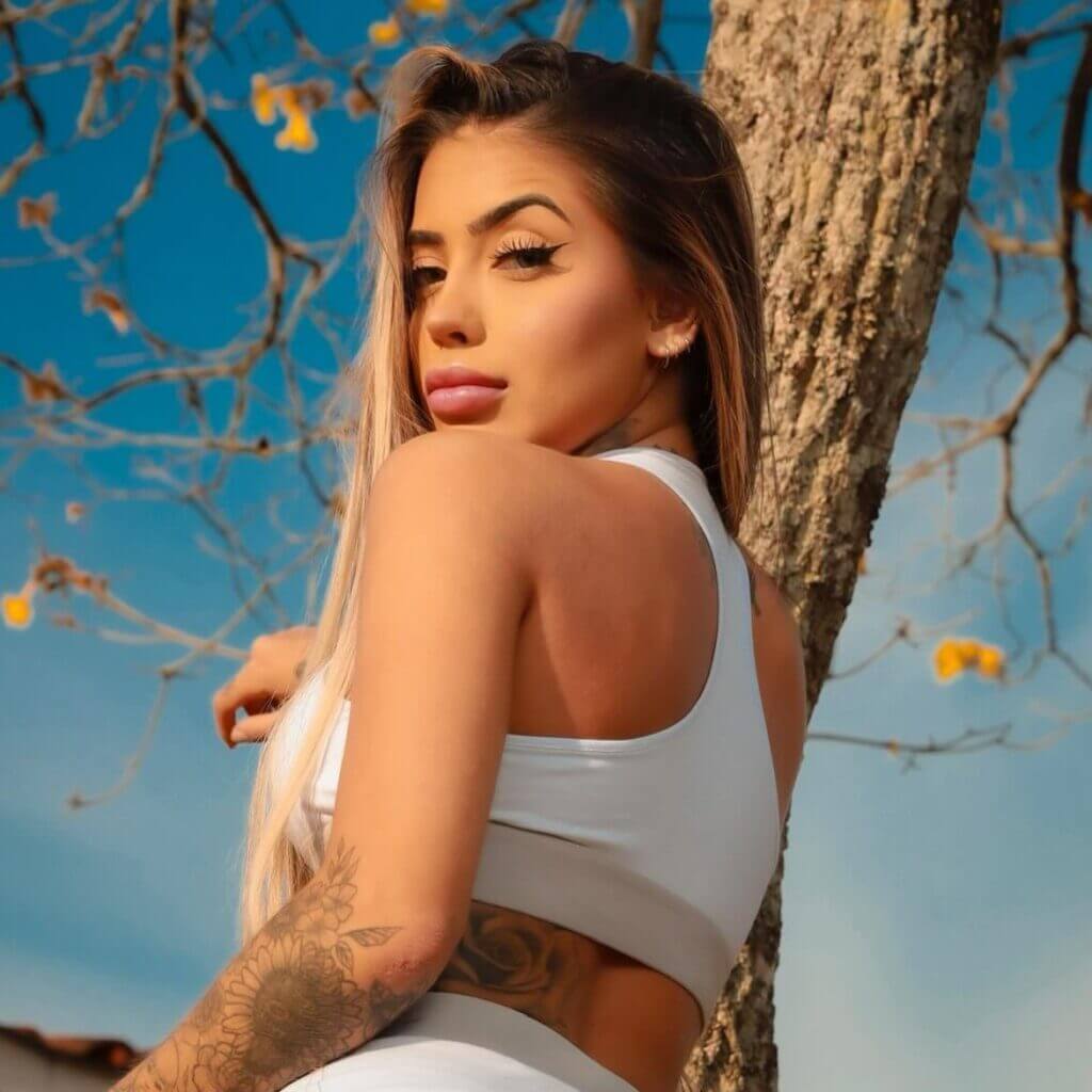 MC Mirella